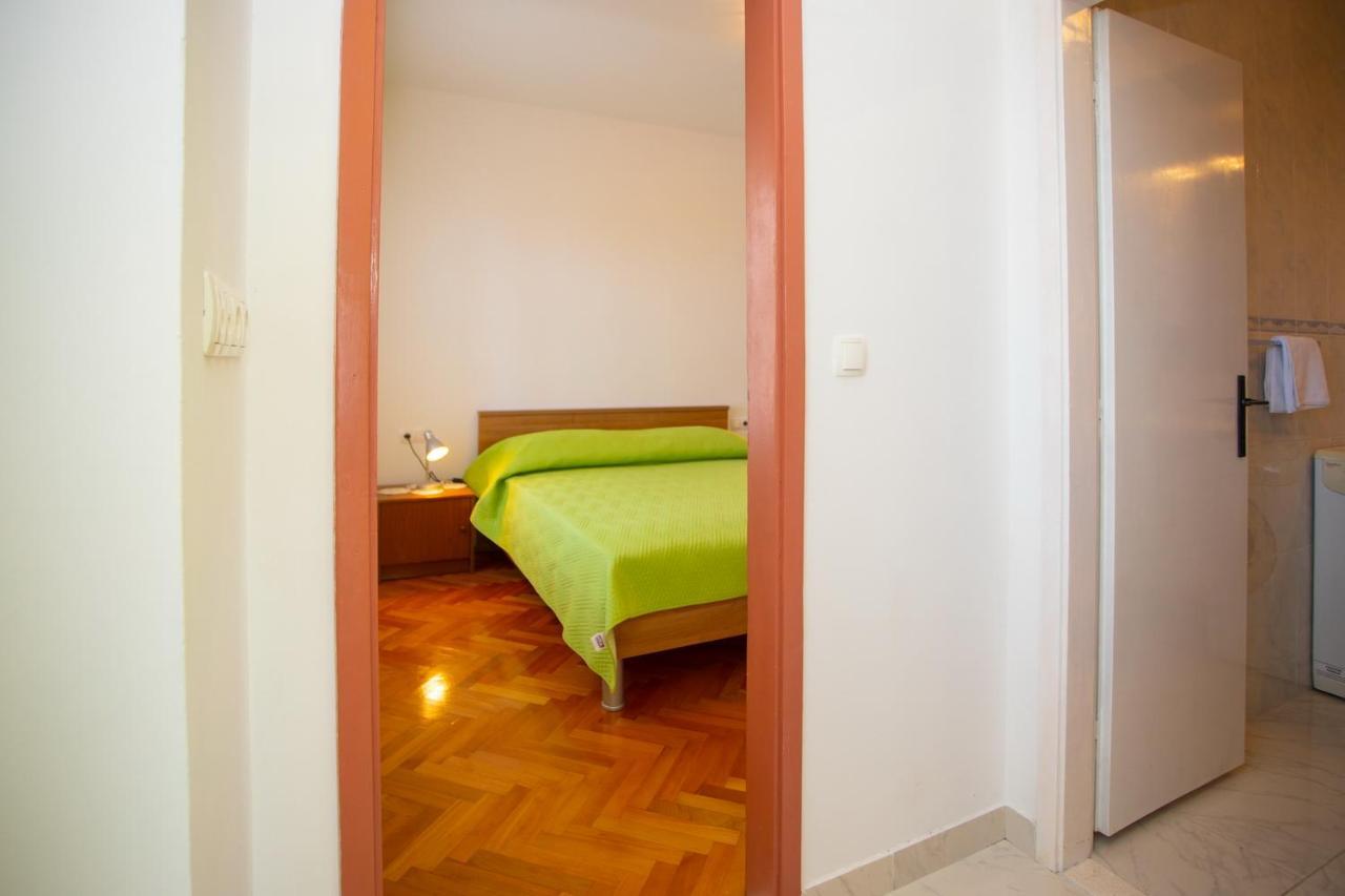 Apartment Nola พอดโกรา ภายนอก รูปภาพ
