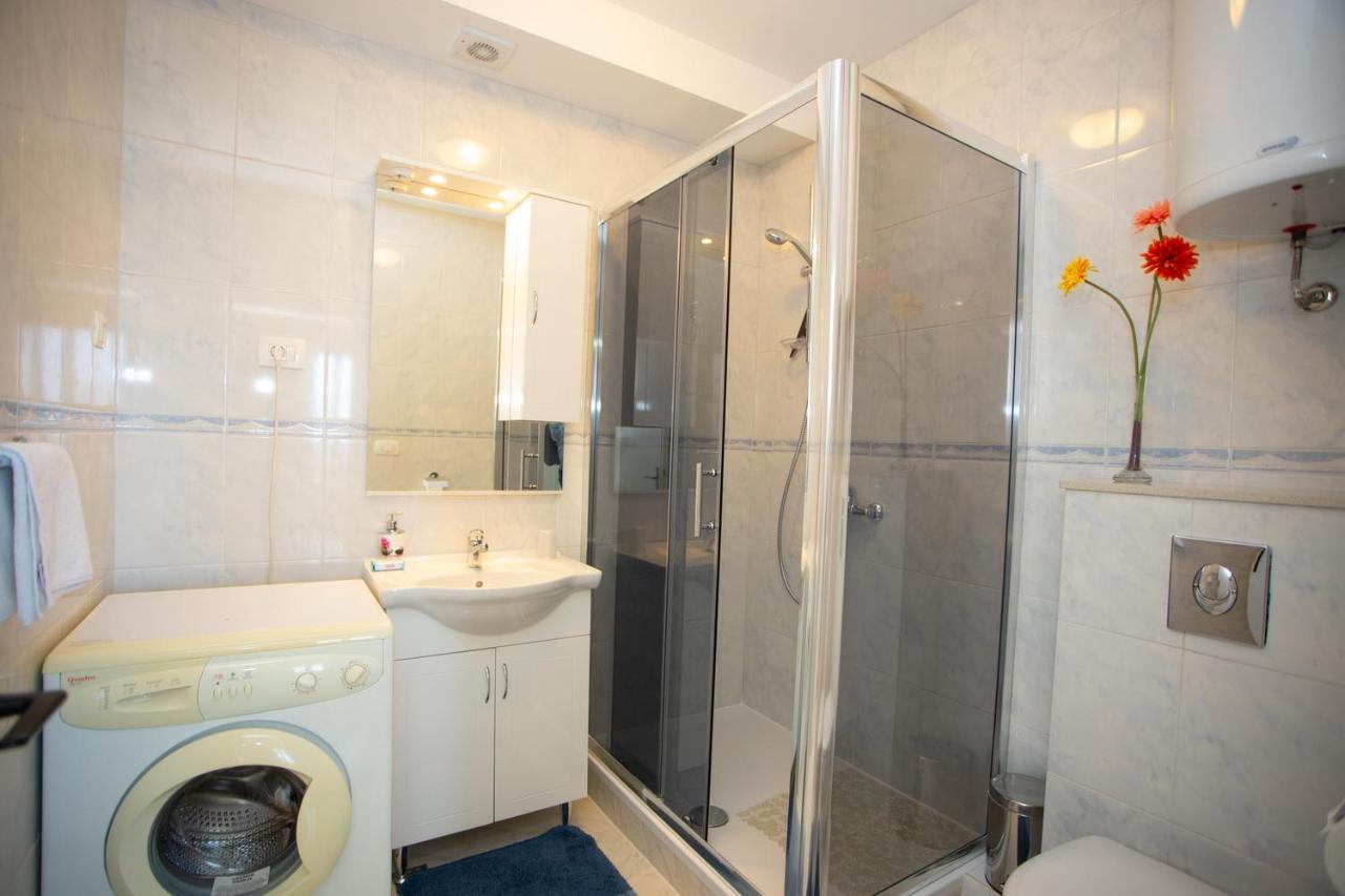 Apartment Nola พอดโกรา ภายนอก รูปภาพ
