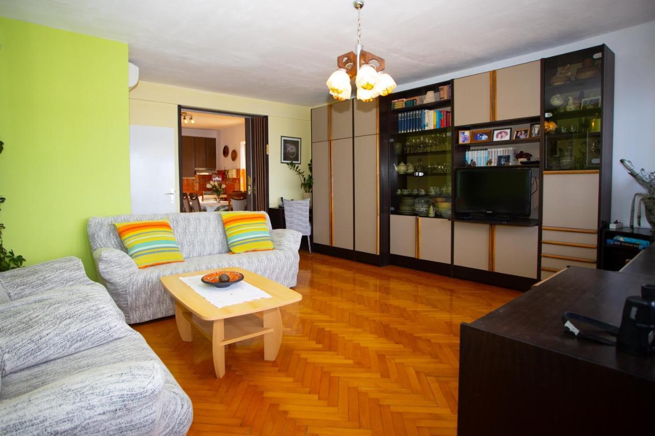 Apartment Nola พอดโกรา ภายนอก รูปภาพ