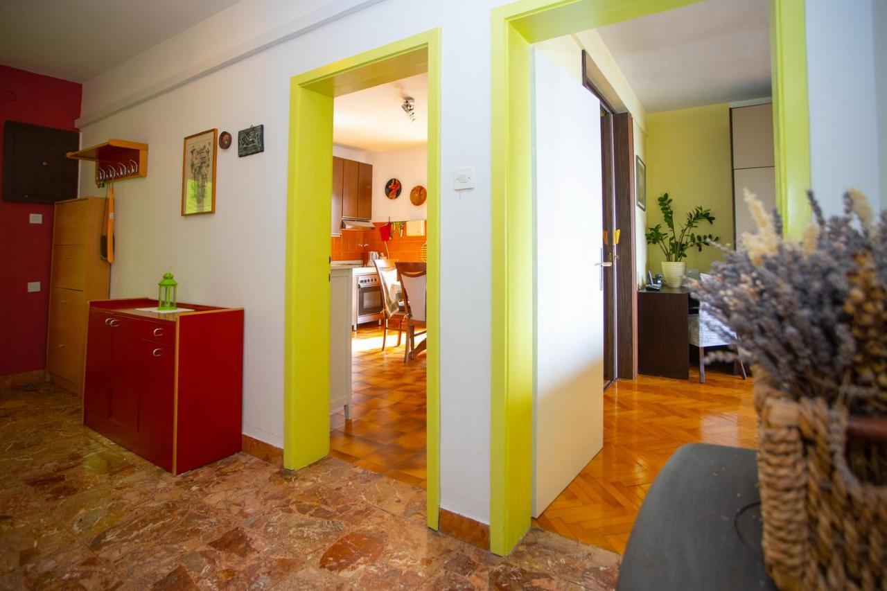 Apartment Nola พอดโกรา ภายนอก รูปภาพ