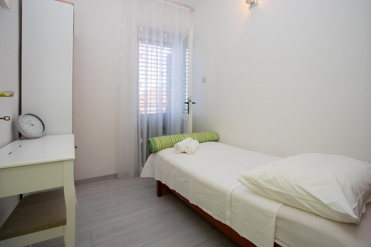 Apartment Nola พอดโกรา ภายนอก รูปภาพ