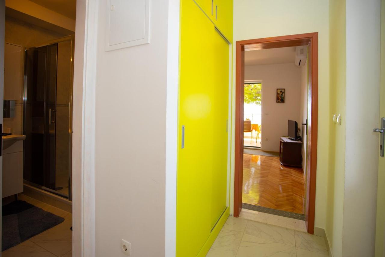 Apartment Nola พอดโกรา ภายนอก รูปภาพ