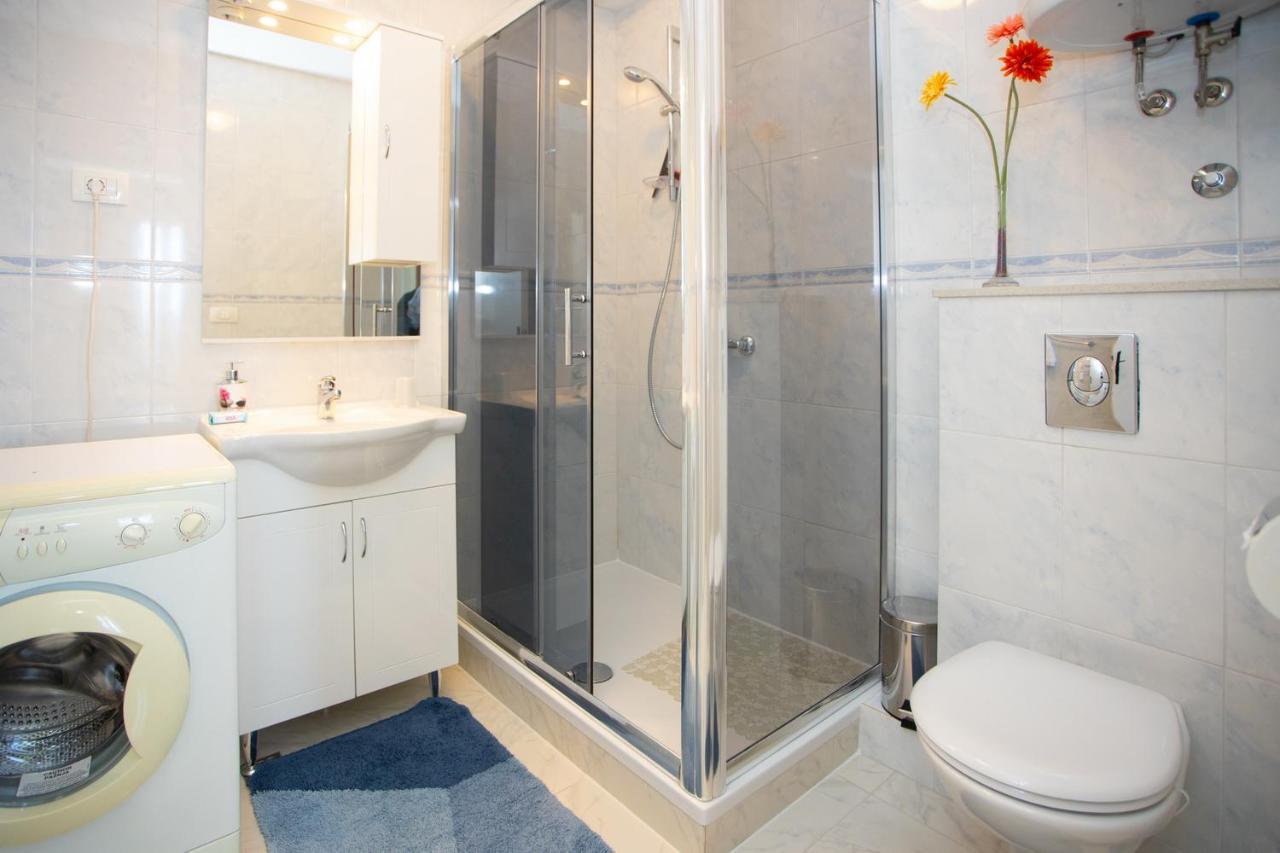 Apartment Nola พอดโกรา ภายนอก รูปภาพ