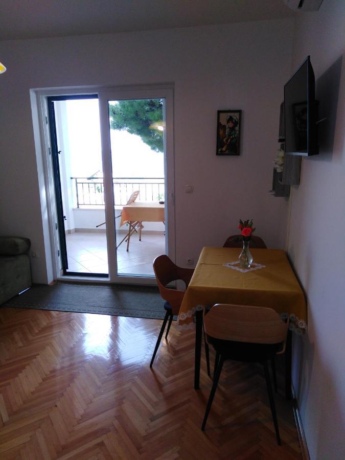 Apartment Nola พอดโกรา ภายนอก รูปภาพ