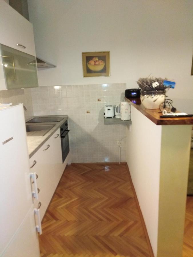 Apartment Nola พอดโกรา ภายนอก รูปภาพ