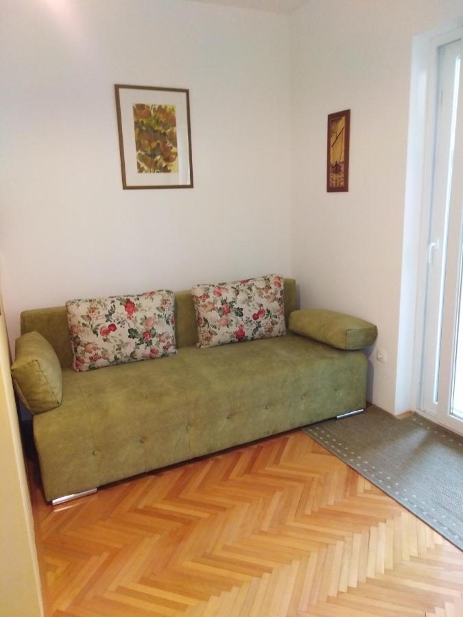 Apartment Nola พอดโกรา ภายนอก รูปภาพ